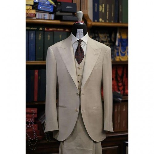 330317 by Dynasty Tailor